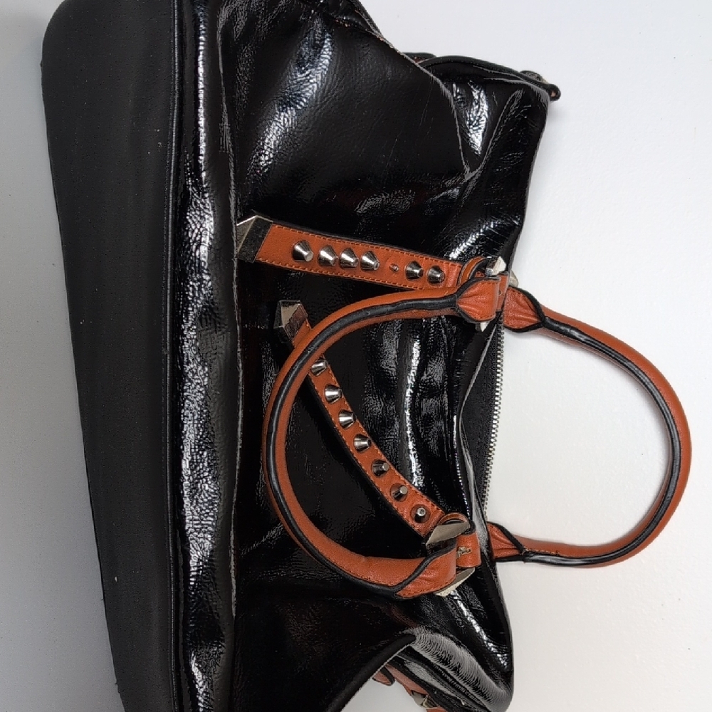 Stylish Black and Brown Handbag